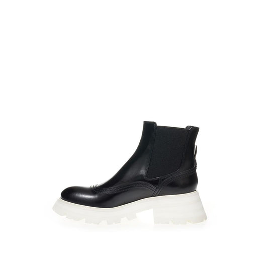 Alexander McQueen Black Leather Chelsea Boots